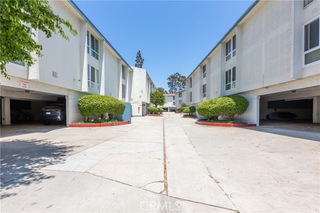 800 Camino Real, Redondo Beach, California 90277, 1 Bedroom Bedrooms, ,1 BathroomBathrooms,Residential,Sold,Camino Real,PW21143033