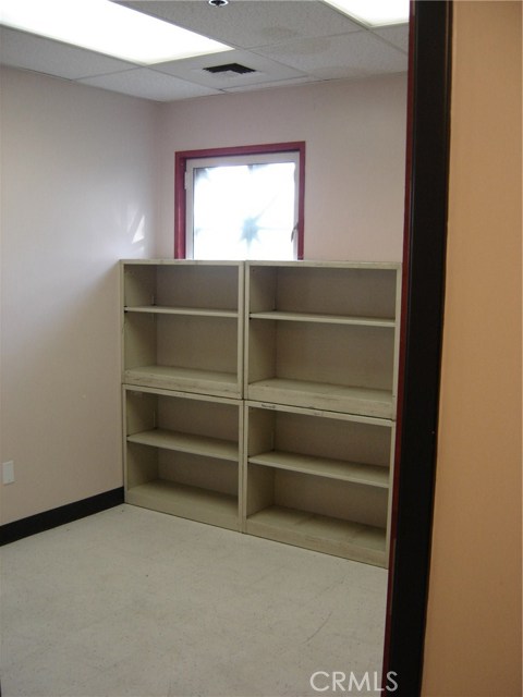 8th, 92411, ,Commercial,For Sale,8th,EV20129321