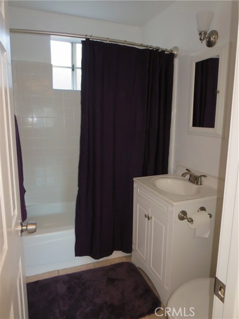 828 Lucia Avenue, Redondo Beach, California 90277, 3 Bedrooms Bedrooms, ,2 BathroomsBathrooms,Residential,Sold,Lucia,PV18117040