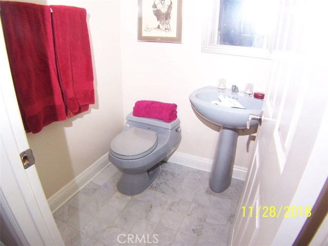 1920 Voorhees Avenue, Redondo Beach, California 90278, 3 Bedrooms Bedrooms, ,2 BathroomsBathrooms,Residential,Sold,Voorhees,SB18248726