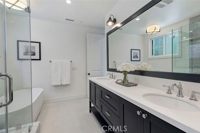 1522 Wollacott Street, Redondo Beach, California 90278, 4 Bedrooms Bedrooms, ,2 BathroomsBathrooms,Residential,Sold,Wollacott,SB19119920