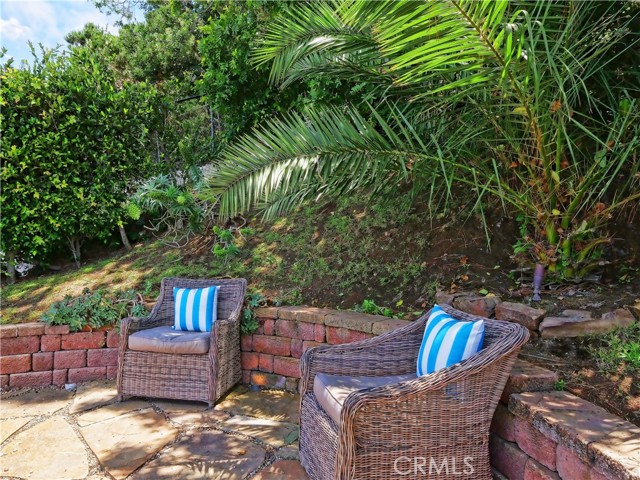 592 Via Almar, Palos Verdes Estates, California 90274, 4 Bedrooms Bedrooms, ,4 BathroomsBathrooms,Residential,Sold,Via Almar,SB21138248