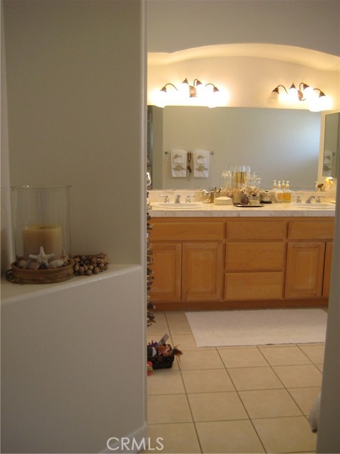 2207 Voorhees Avenue, Redondo Beach, California 90278, 4 Bedrooms Bedrooms, ,2 BathroomsBathrooms,Residential,Sold,Voorhees,SB17062851