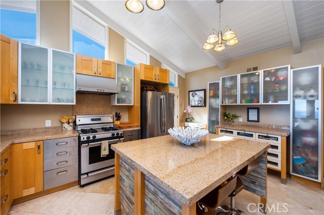 13 Sea Cove Drive, Rancho Palos Verdes, California 90275, 3 Bedrooms Bedrooms, ,2 BathroomsBathrooms,Residential,Sold,Sea Cove,SB20008101