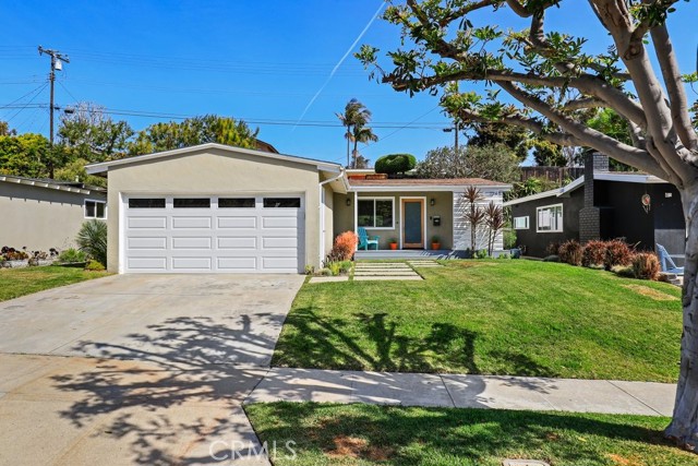 1345 Voorhees Avenue, Manhattan Beach, California 90266, 3 Bedrooms Bedrooms, ,2 BathroomsBathrooms,Residential,Sold,Voorhees,SB21074353