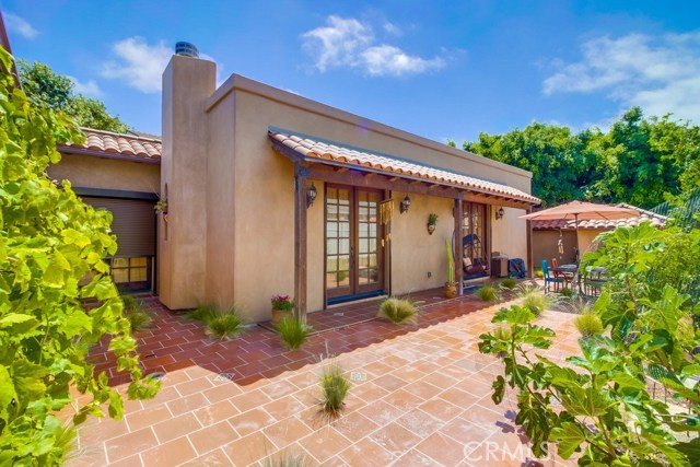 1019 Spencer Street, Redondo Beach, California 90277, 2 Bedrooms Bedrooms, ,1 BathroomBathrooms,Residential,Sold,Spencer,SB17195188