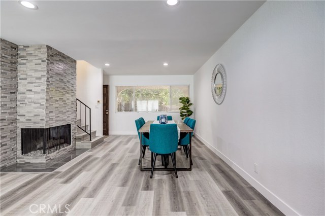 1320 12th Street, Manhattan Beach, California 90266, 2 Bedrooms Bedrooms, ,2 BathroomsBathrooms,Residential,Sold,12th,SB20186384