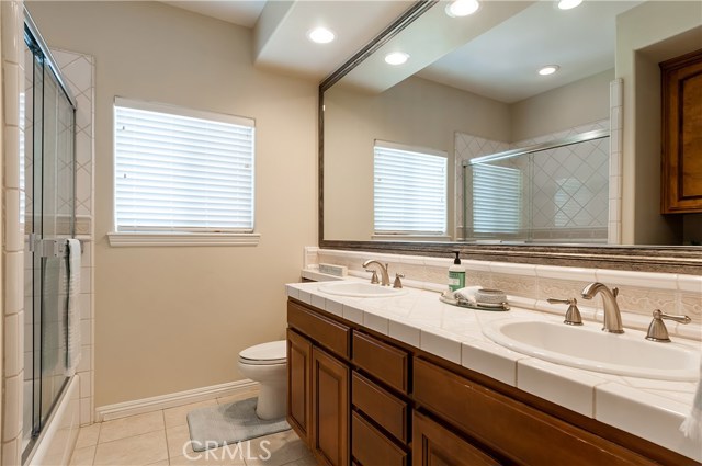 1917 Graham Avenue, Redondo Beach, California 90278, 4 Bedrooms Bedrooms, ,2 BathroomsBathrooms,Residential,Sold,Graham,SB17204089