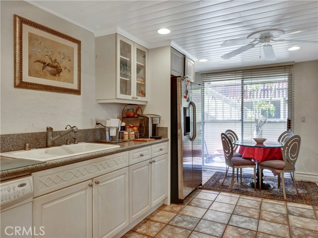 65 Cresta Verde Drive, Rolling Hills Estates, California 90274, 2 Bedrooms Bedrooms, ,1 BathroomBathrooms,Residential,Sold,Cresta Verde,PV20103342