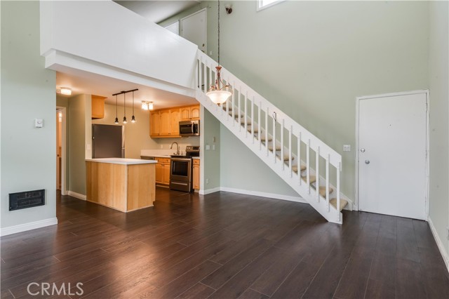 605 Prospect Avenue, Redondo Beach, California 90277, 1 Bedroom Bedrooms, ,1 BathroomBathrooms,Residential,Sold,Prospect,PV21160727