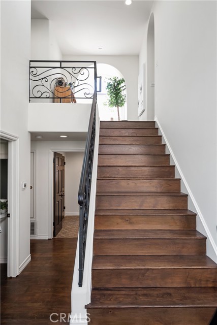 2322 Laurel Bluff Drive, Manhattan Beach, California 90266, 4 Bedrooms Bedrooms, ,3 BathroomsBathrooms,Residential,Sold,Laurel Bluff,SB21167191