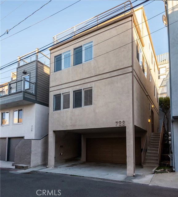 722 Bayview Drive, Hermosa Beach, California 90254, 3 Bedrooms Bedrooms, ,3 BathroomsBathrooms,Residential,Sold,Bayview,SB18259077