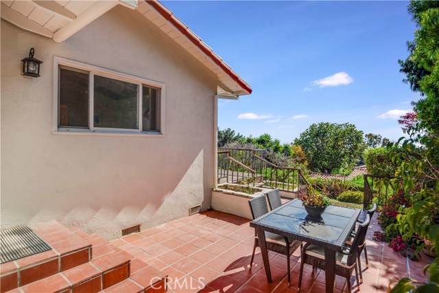 1109 Via Romero, Palos Verdes Estates, California 90274, 4 Bedrooms Bedrooms, ,2 BathroomsBathrooms,Residential,Sold,Via Romero,PV18142543