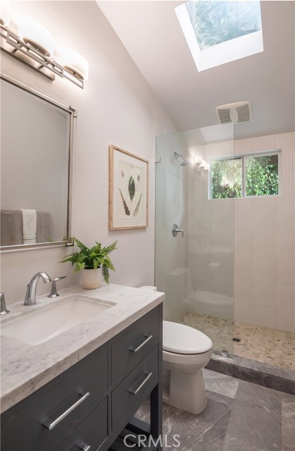 2812 Elm Avenue, Manhattan Beach, California 90266, 4 Bedrooms Bedrooms, ,4 BathroomsBathrooms,Residential,Sold,Elm,SB20183081