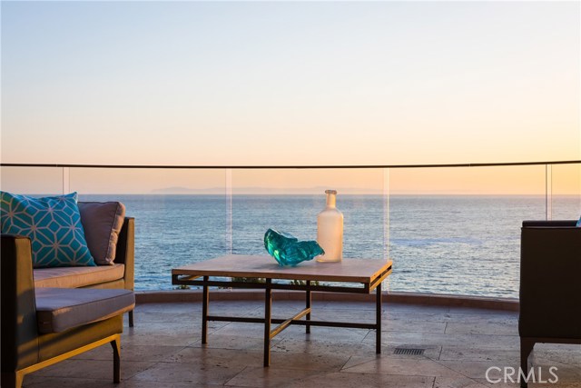 165 Emerald Bay ,Laguna Beach,CA 92651, USA