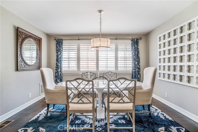 2301 Walnut Avenue, Manhattan Beach, California 90266, 4 Bedrooms Bedrooms, ,3 BathroomsBathrooms,Residential,Sold,Walnut,SB19070535