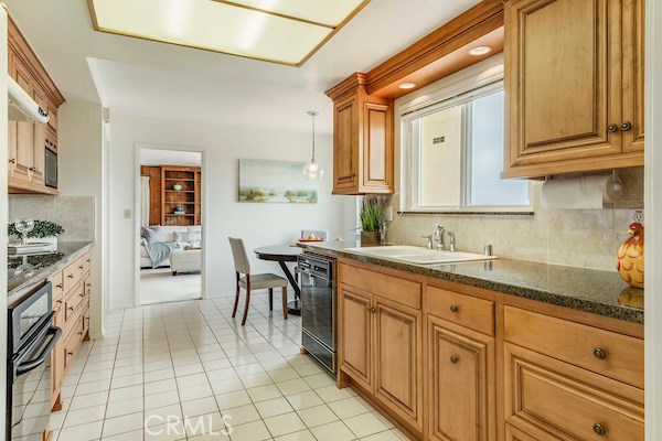 28505 Leacrest Drive, Rancho Palos Verdes, California 90275, 5 Bedrooms Bedrooms, ,2 BathroomsBathrooms,Residential,Sold,Leacrest,PV19139238