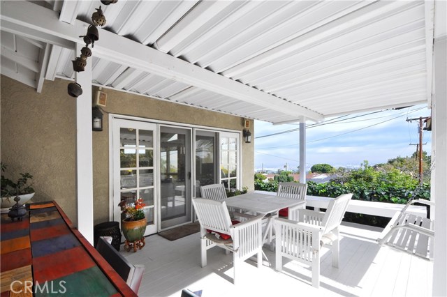 29648 Enrose Avenue, Rancho Palos Verdes, California 90275, 3 Bedrooms Bedrooms, ,2 BathroomsBathrooms,Residential,Sold,Enrose,SB19016953
