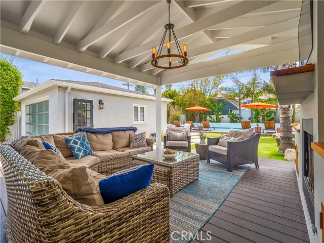 2306 Graham Avenue, Redondo Beach, California 90278, 2 Bedrooms Bedrooms, ,2 BathroomsBathrooms,Residential,Sold,Graham,PW20085623