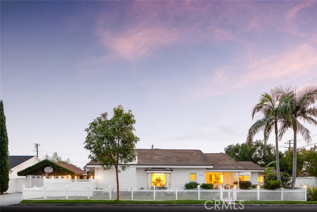 Photo of 309 Walnut Street, Costa Mesa, CA 92627