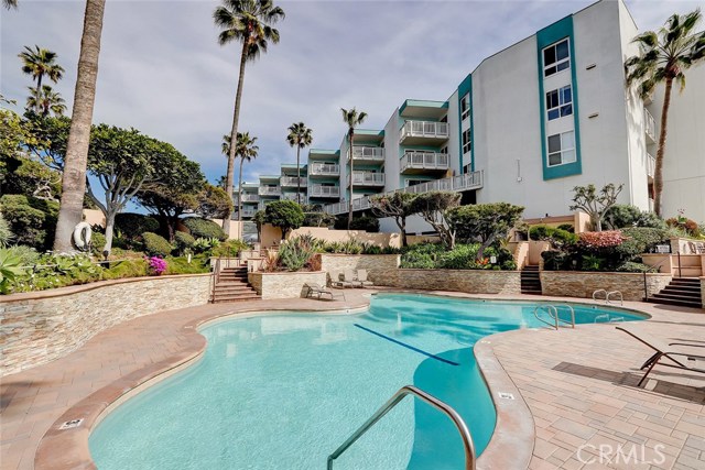 660 The Village, Redondo Beach, California 90277, 1 Bedroom Bedrooms, ,1 BathroomBathrooms,Residential,Sold,The Village,SB20054777