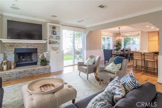 2209 Nelson Avenue, Redondo Beach, California 90278, 4 Bedrooms Bedrooms, ,3 BathroomsBathrooms,Residential,Sold,Nelson,SB18246073