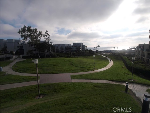 240 The Village, Redondo Beach, California 90277, 1 Bedroom Bedrooms, ,1 BathroomBathrooms,Residential,Sold,The Village,SB17166583