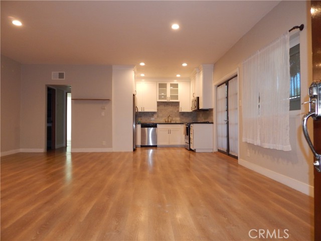 1 Bed Home for Sale in West Hollywood, California