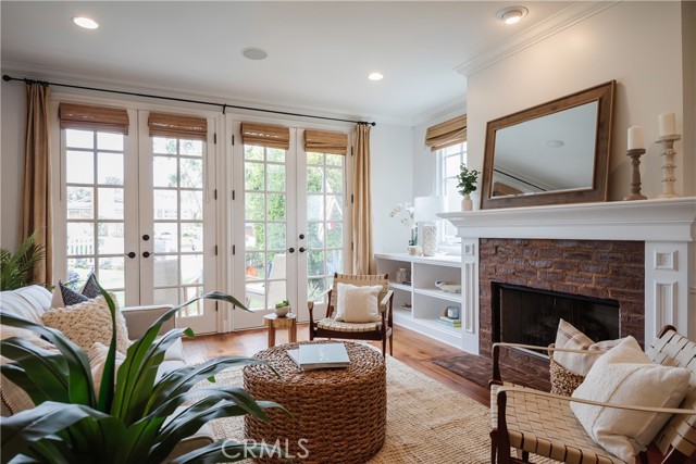 653 36th Street, Manhattan Beach, California 90266, 5 Bedrooms Bedrooms, ,5 BathroomsBathrooms,Residential,Sold,36th,SB21097306