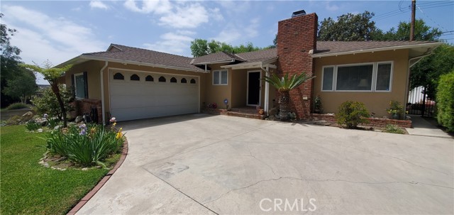 Detail Gallery Image 1 of 1 For 409 Oakcliff Rd, Monrovia,  CA 91016 - 3 Beds | 2 Baths