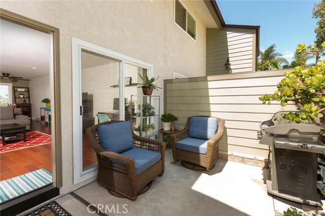 520 Avenue B, Redondo Beach, California 90277, 2 Bedrooms Bedrooms, ,2 BathroomsBathrooms,Residential,Sold,Avenue B,SB18215723