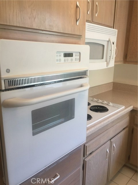 2 Bed Home for Sale in Culver City, California