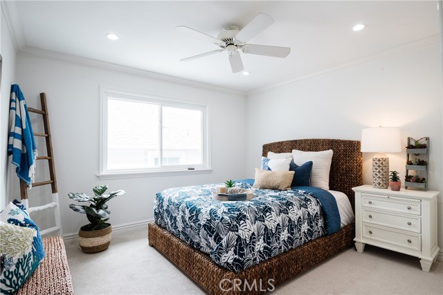 754 35th Street, Manhattan Beach, California 90266, 5 Bedrooms Bedrooms, ,3 BathroomsBathrooms,Residential,Sold,35th,SB21137408