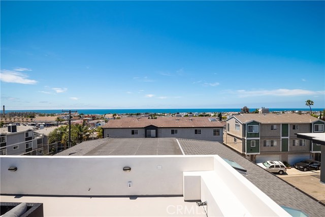 913 5th Street, Hermosa Beach, California 90254, 4 Bedrooms Bedrooms, ,3 BathroomsBathrooms,Residential,Sold,5th,SB19171700