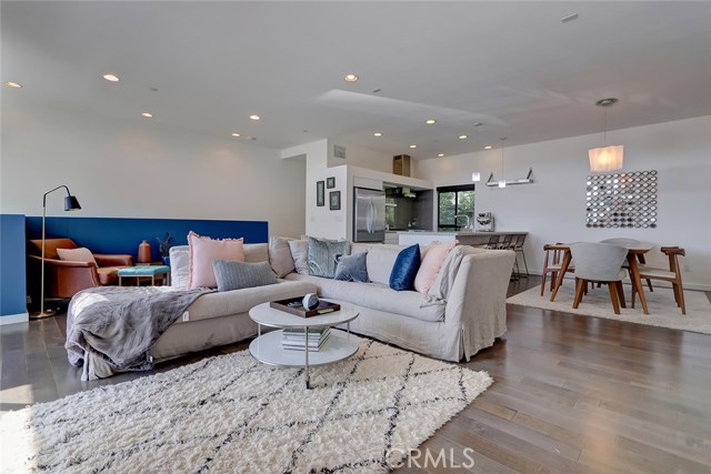 1773 Mathews Avenue, Manhattan Beach, California 90266, 3 Bedrooms Bedrooms, ,2 BathroomsBathrooms,Residential,Sold,Mathews,SB19238743