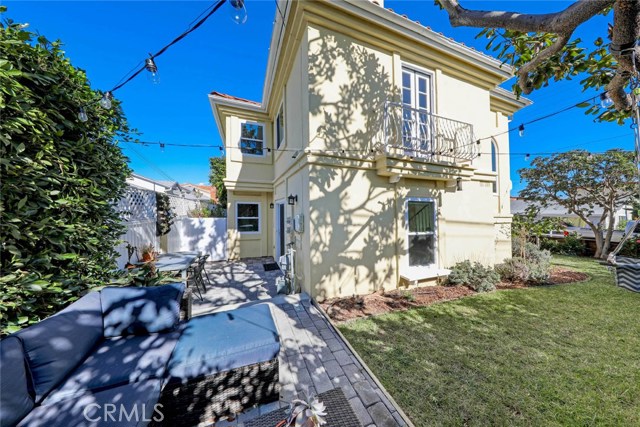 2803 Blossom Lane, Redondo Beach, California 90278, 4 Bedrooms Bedrooms, ,2 BathroomsBathrooms,Residential,Sold,Blossom,OC20238591