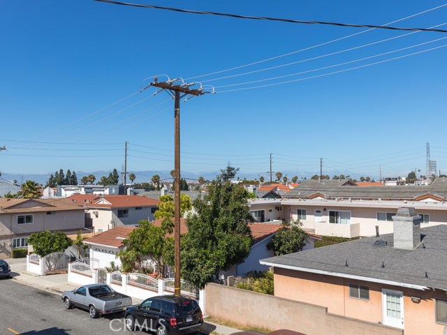 2223 Carnegie Lane, Redondo Beach, California 90278, 4 Bedrooms Bedrooms, ,2 BathroomsBathrooms,Residential,Sold,Carnegie,SB20153502