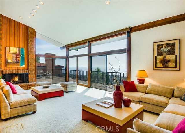 1425 Via Zumaya, Palos Verdes Estates, California 90274, 5 Bedrooms Bedrooms, ,3 BathroomsBathrooms,Residential,Sold,Via Zumaya,PV17070870