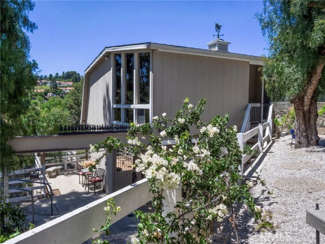 18 Ranchview Road, Rolling Hills Estates, California 90274, 3 Bedrooms Bedrooms, ,2 BathroomsBathrooms,Residential,Sold,Ranchview,PV21166357