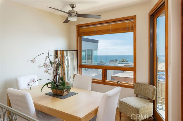 1209 Bayview Drive, Manhattan Beach, California 90266, 2 Bedrooms Bedrooms, ,1 BathroomBathrooms,Residential,Sold,Bayview,SB19189797