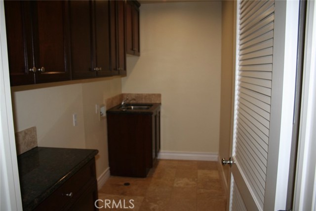 205 Irena Avenue, Redondo Beach, California 90277, 4 Bedrooms Bedrooms, ,3 BathroomsBathrooms,Residential,Sold,Irena,SB18231955