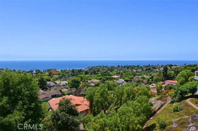 Panoramic ocean views!