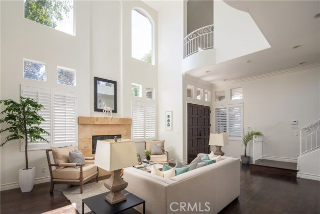 931 17th Street, Manhattan Beach, California 90266, 6 Bedrooms Bedrooms, ,4 BathroomsBathrooms,Residential,Sold,17th,SB19069902