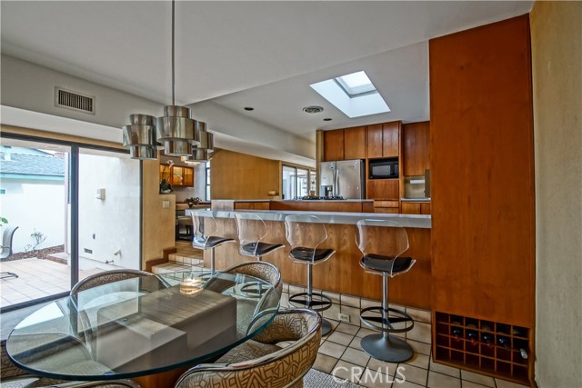 511 Marine Avenue, Manhattan Beach, California 90266, 3 Bedrooms Bedrooms, ,2 BathroomsBathrooms,Residential,Sold,Marine,SB19078478