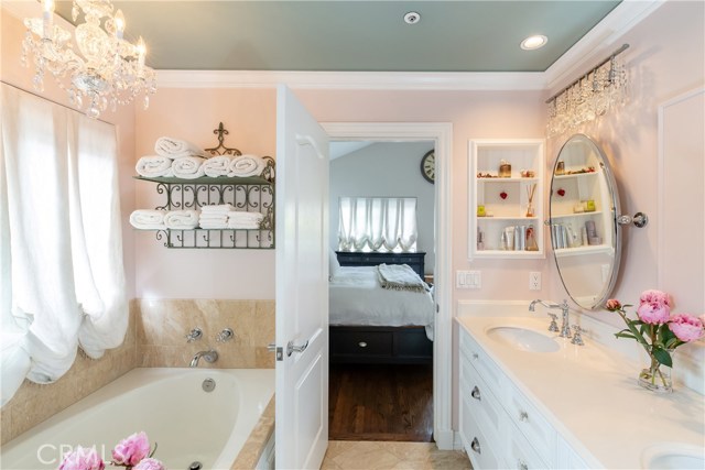 1538 Goodman Avenue, Redondo Beach, California 90278, 3 Bedrooms Bedrooms, ,2 BathroomsBathrooms,Residential,Sold,Goodman,SB19144347