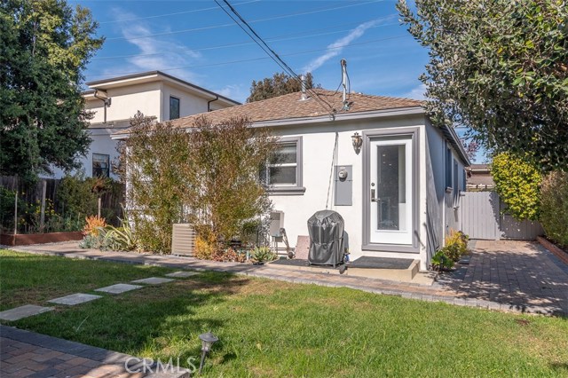 1426 Marine Avenue, Manhattan Beach, California 90266, 2 Bedrooms Bedrooms, ,1 BathroomBathrooms,Residential,Sold,Marine,SB18274814