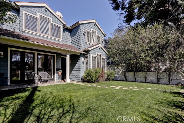 569 35th Street, Manhattan Beach, California 90266, 5 Bedrooms Bedrooms, ,5 BathroomsBathrooms,Residential,Sold,35th,SB19044289