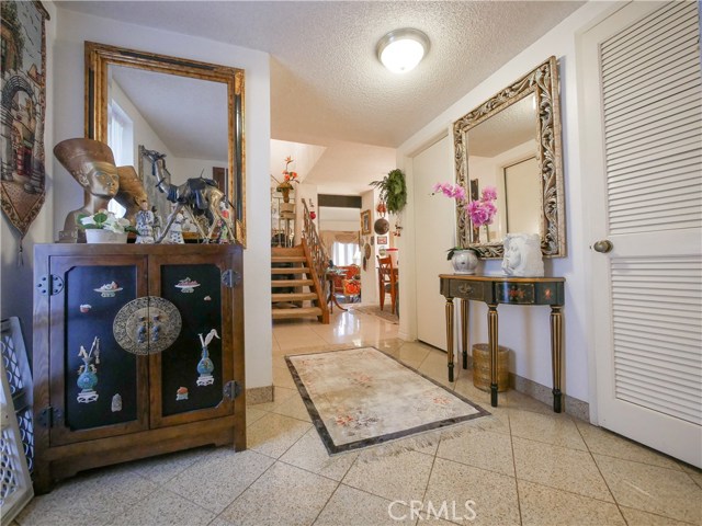 20 Sycamore Lane, Rolling Hills Estates, California 90274, 3 Bedrooms Bedrooms, ,3 BathroomsBathrooms,Residential,Sold,Sycamore,OC21001294