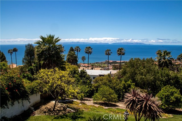 30525 Rhone Drive, Rancho Palos Verdes, California 90275, 4 Bedrooms Bedrooms, ,3 BathroomsBathrooms,Residential,Sold,Rhone,SB18129551