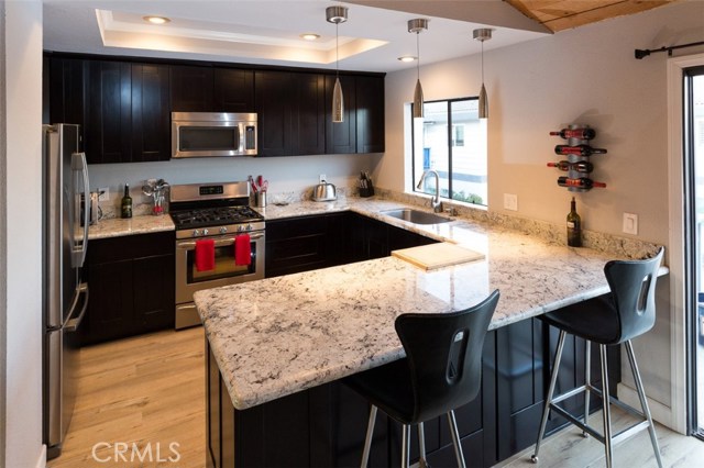 121 Prospect Avenue, Redondo Beach, California 90277, 2 Bedrooms Bedrooms, ,2 BathroomsBathrooms,Residential,Sold,Prospect,SB19066005